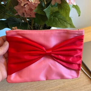 IPSY bag with bow design- BRAND NEW